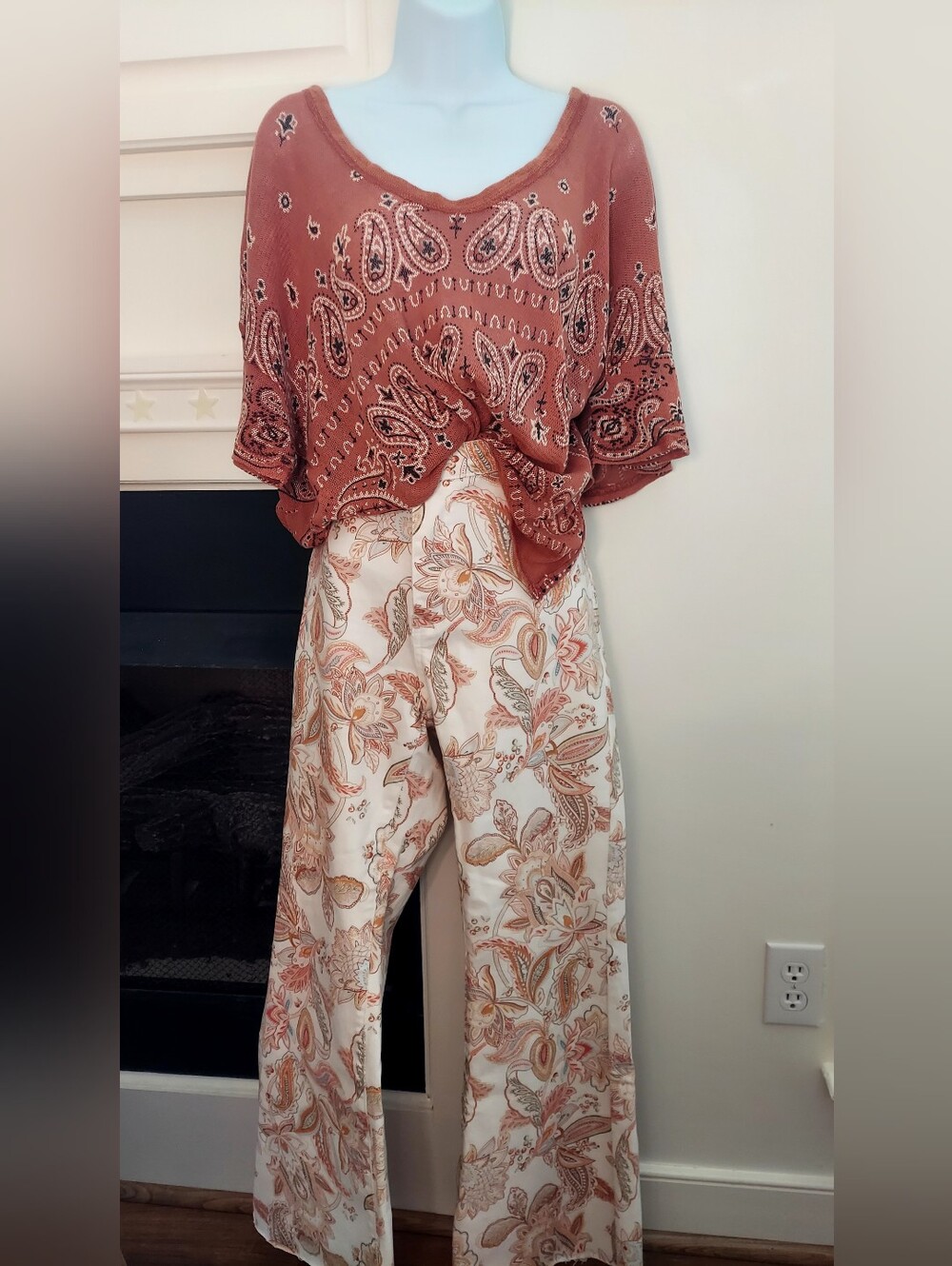 Boho Paisley  Cream Floral Wide-Leg Pants Sz 15